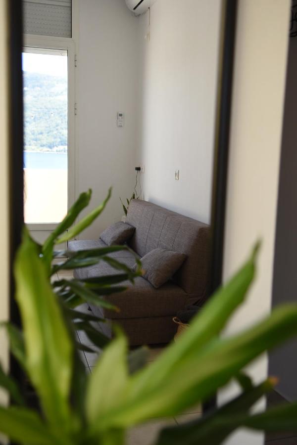 Appartamento Plateia Sea View Loft Samos Town Esterno foto
