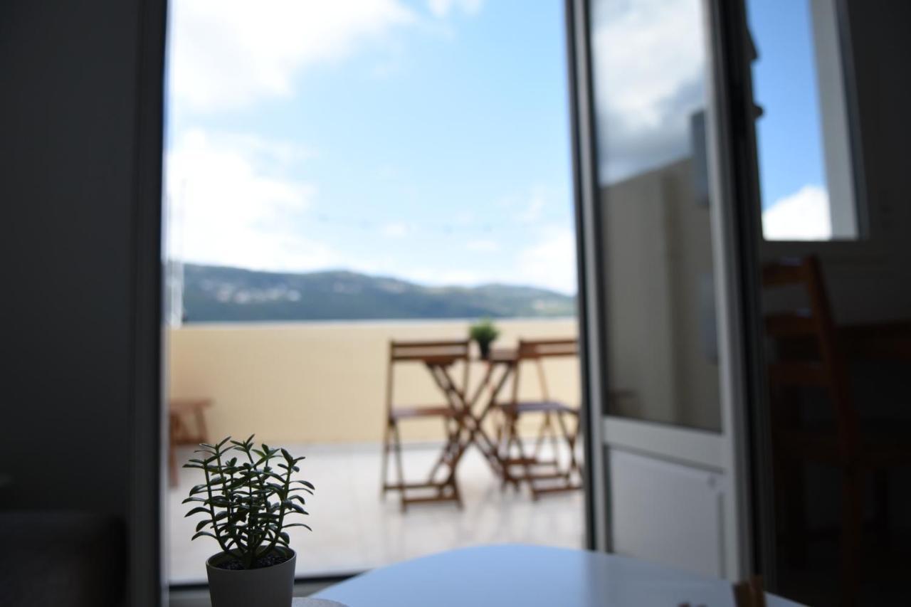 Appartamento Plateia Sea View Loft Samos Town Esterno foto